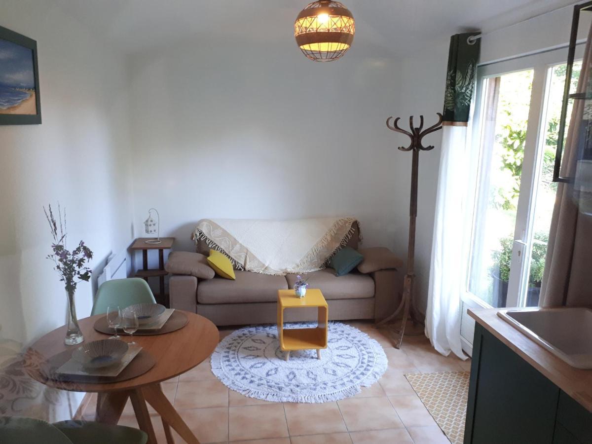 L'Escale Cote Jardin Villa Saint-Laurent-de-Medoc Kültér fotó